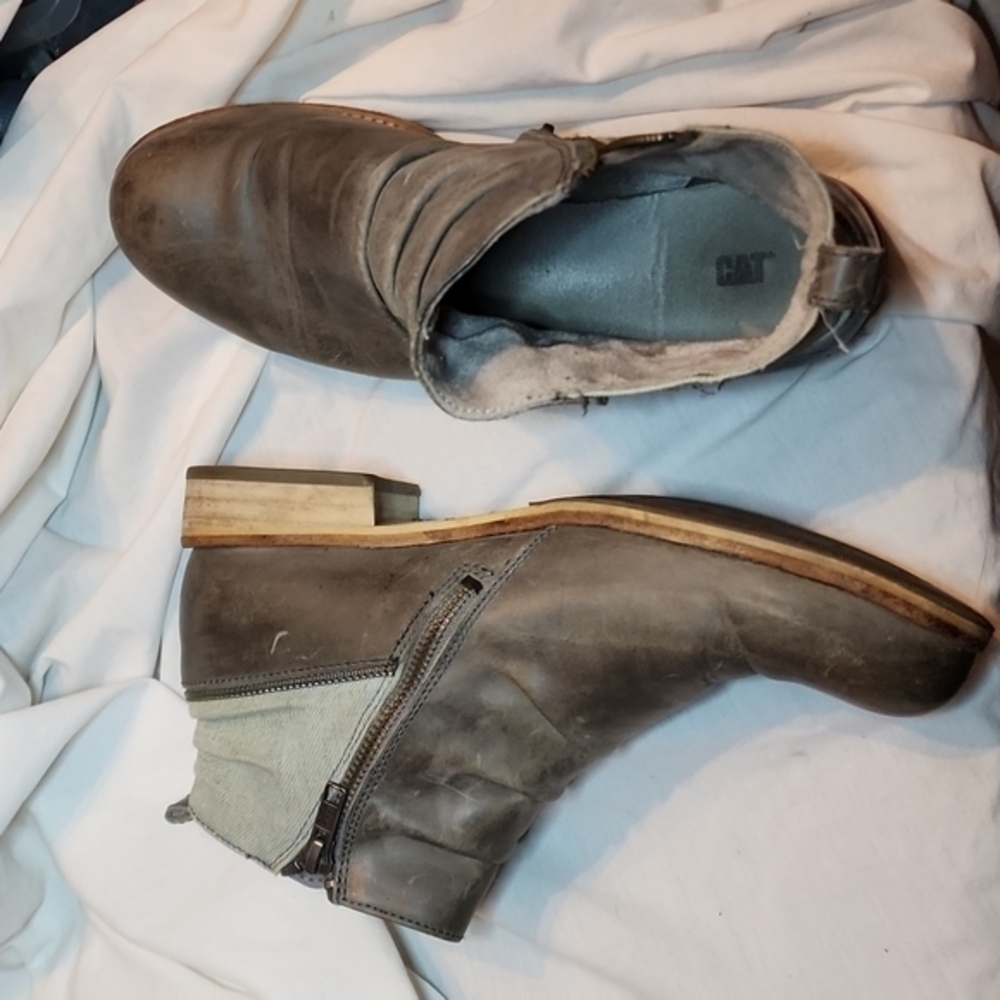 CAT Mixed Media Moto Ankle Boots Distressed Faux Leather Canvas Block Heel 8 - Picture 11 of 15